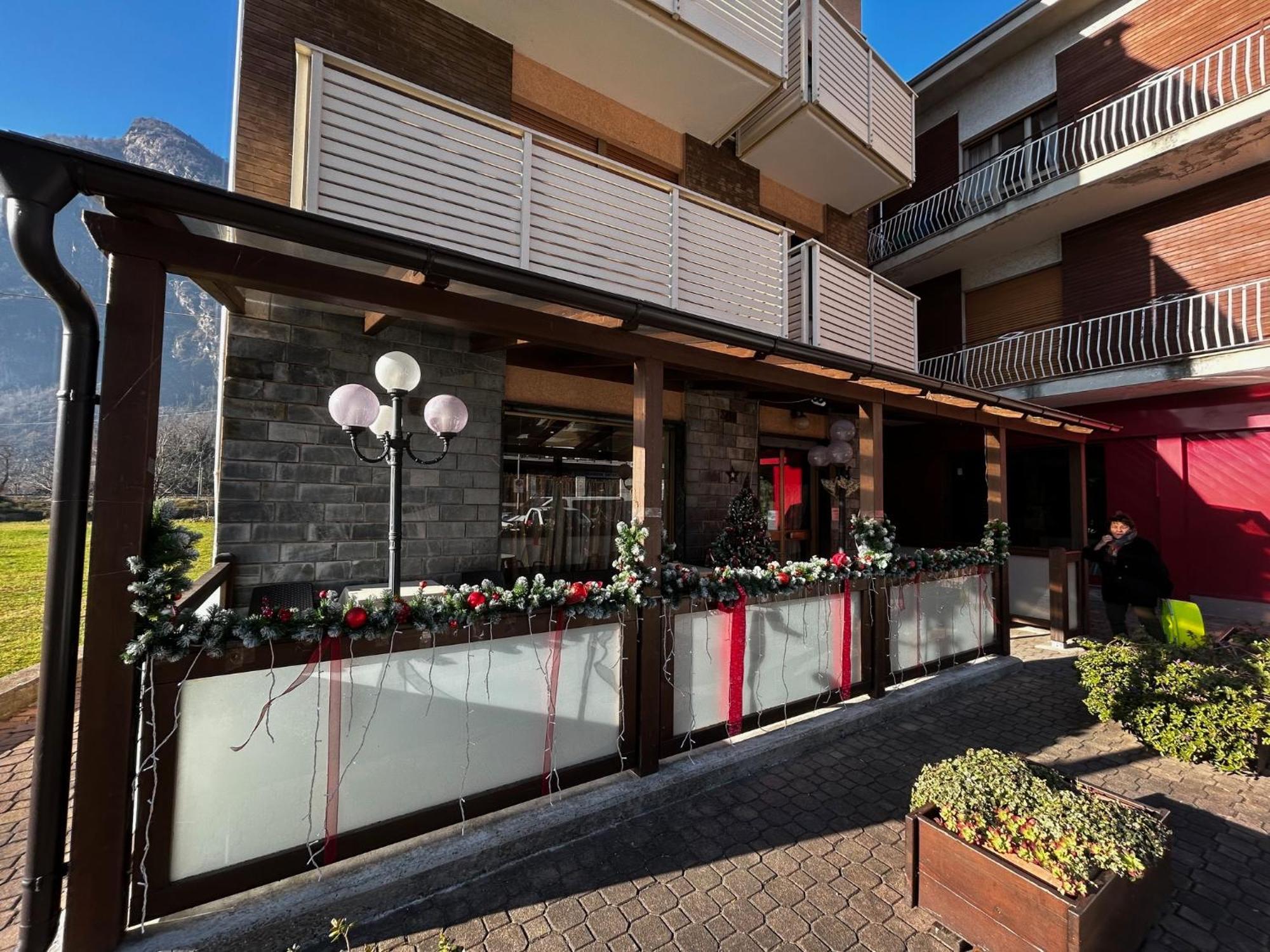 Albergo Carla Pont-Saint-Martin Exterior foto